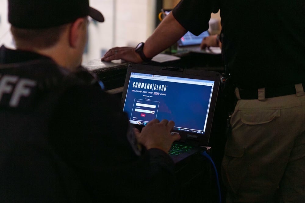 officer using mission command command cloud